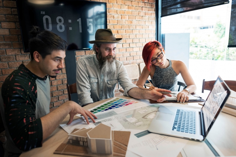 Capa do post: Vida de arquiteto: como o uso de softwares para arquitetura ajudam na criação de projetos